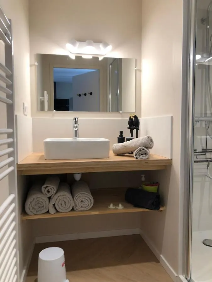 Apartment Vue Sur Remparts - Coeur De Vannes- 2Ch France